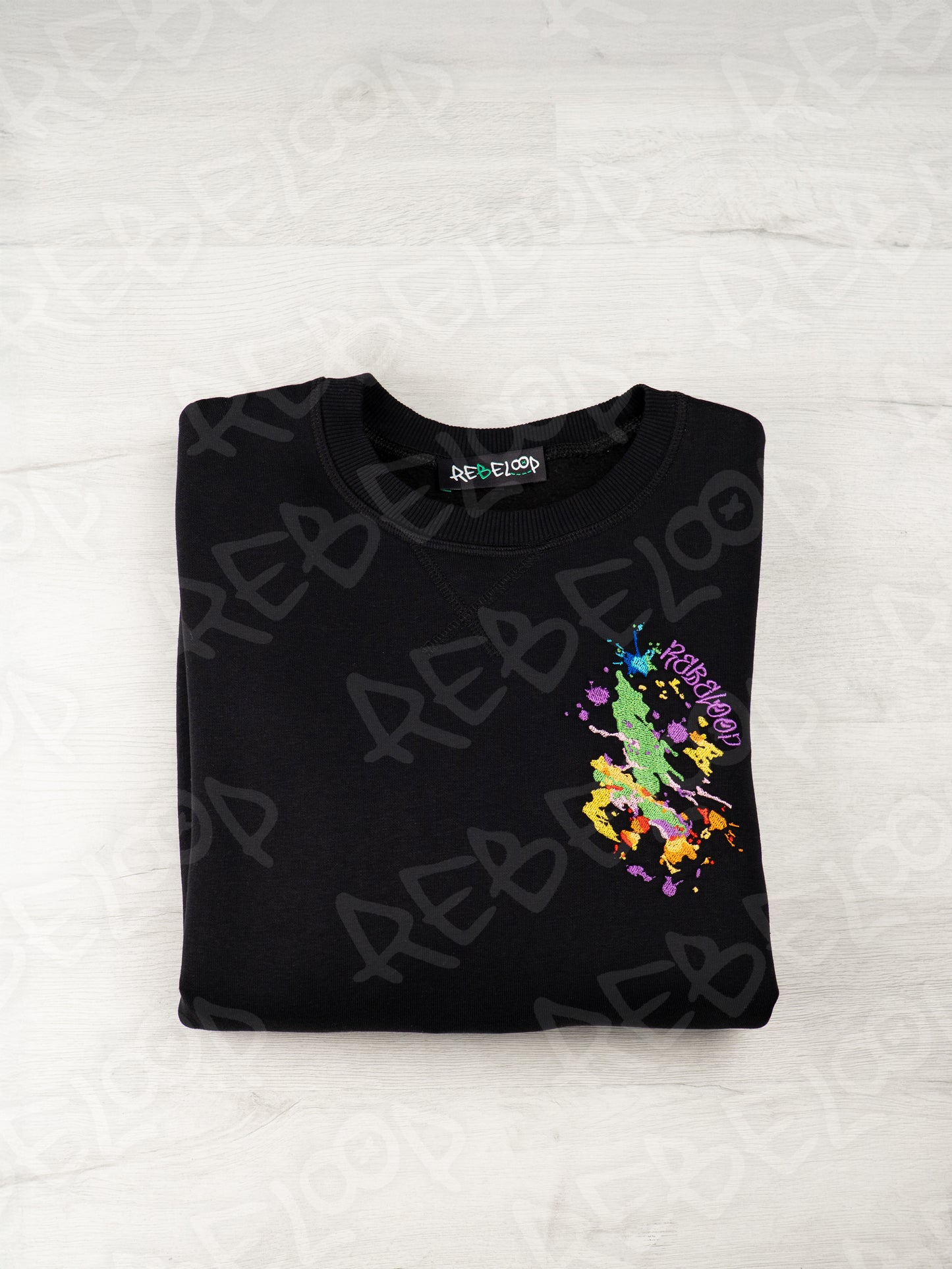 Embroidered Sweatshirt Lion Graffiti