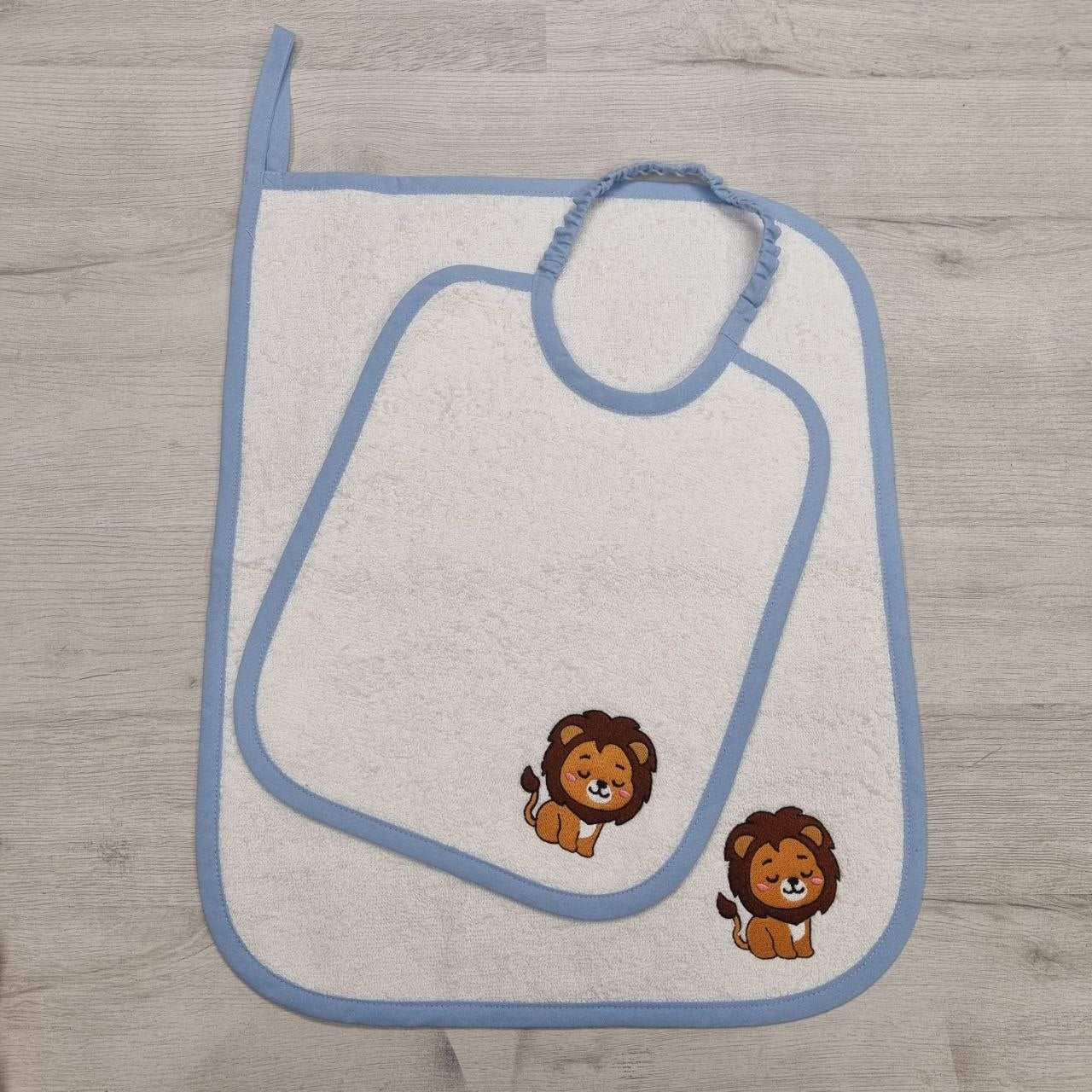Set asilo Leoncino