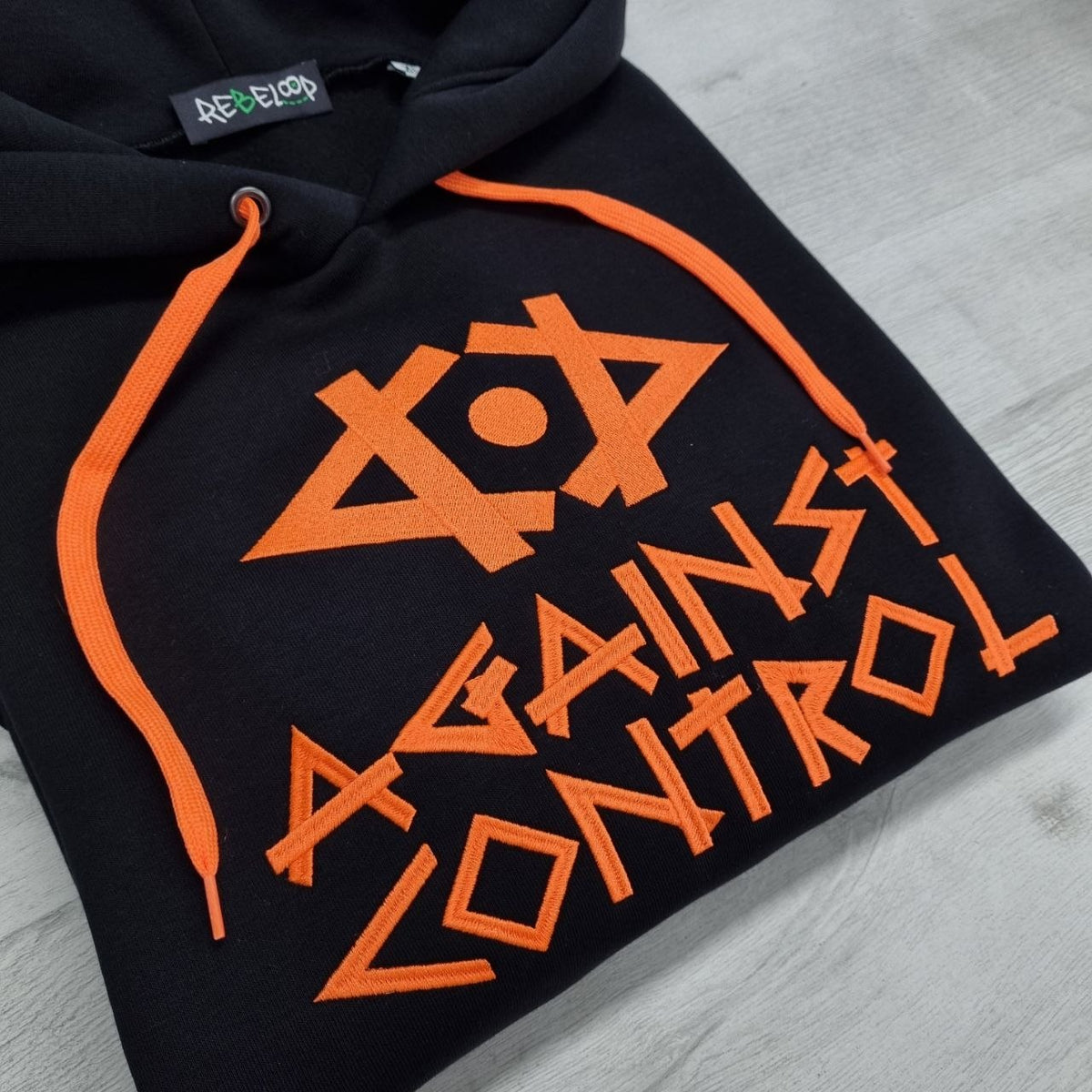Japanese Fox Embroidered Sweatshirt